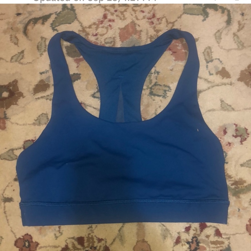 Brand new! Lululemon sports bra size 4
